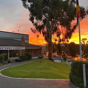 Lake Hume Resort